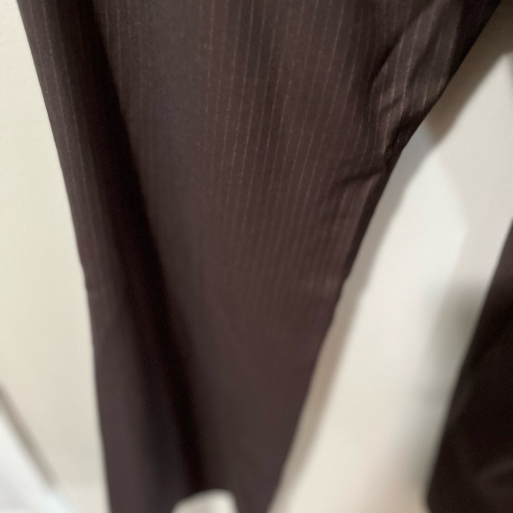 NWT. Dockers Pinstriped Brown Trousers.  14P - Picture 8 of 8